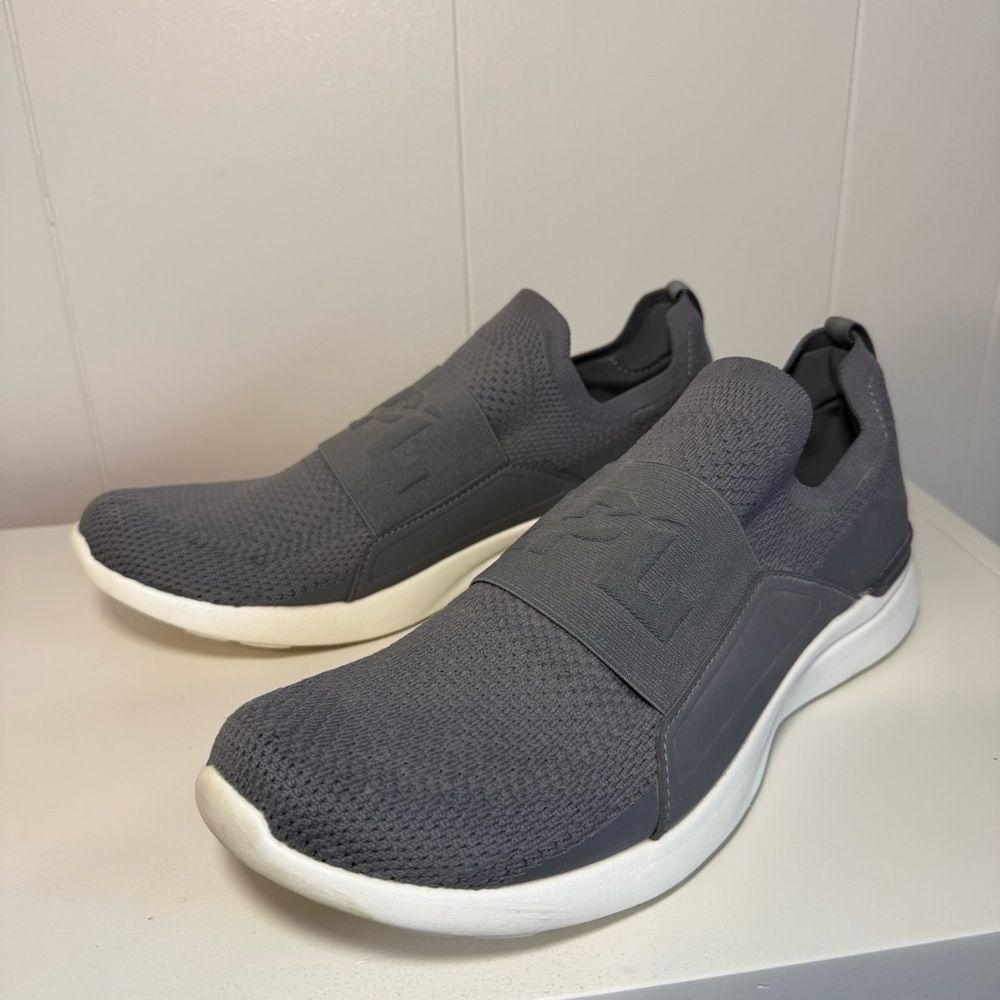 APL Woman’s Size 11 Gray Slip-On Sneakers